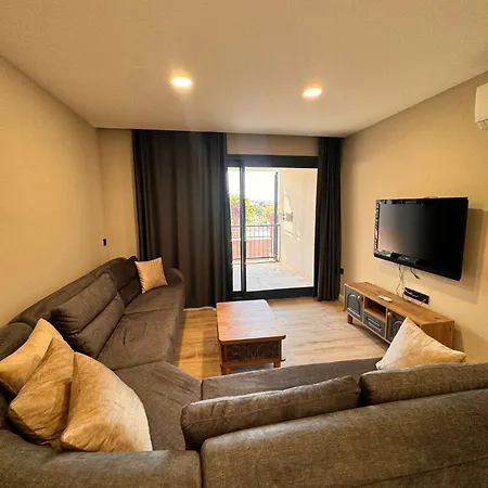 Alarga Residence&suites شقة *