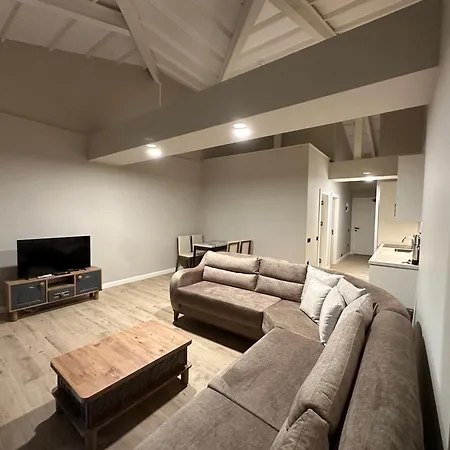 Lägenhet Alarga Residence&suites